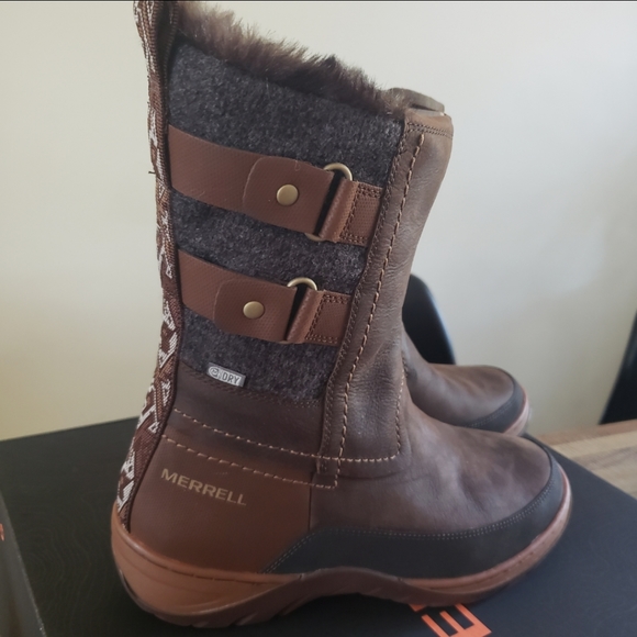 Merrell NIB Sylvia Waterproof Faux Fur Lined Boot - size 8 - Picture 10 of 10